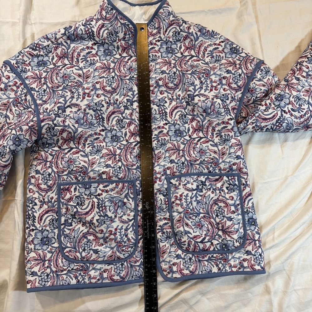 NWOT 7 For All Mankind Women's Small Quilted Floral Jacket Lightweight White BL - Picture 10 of 16